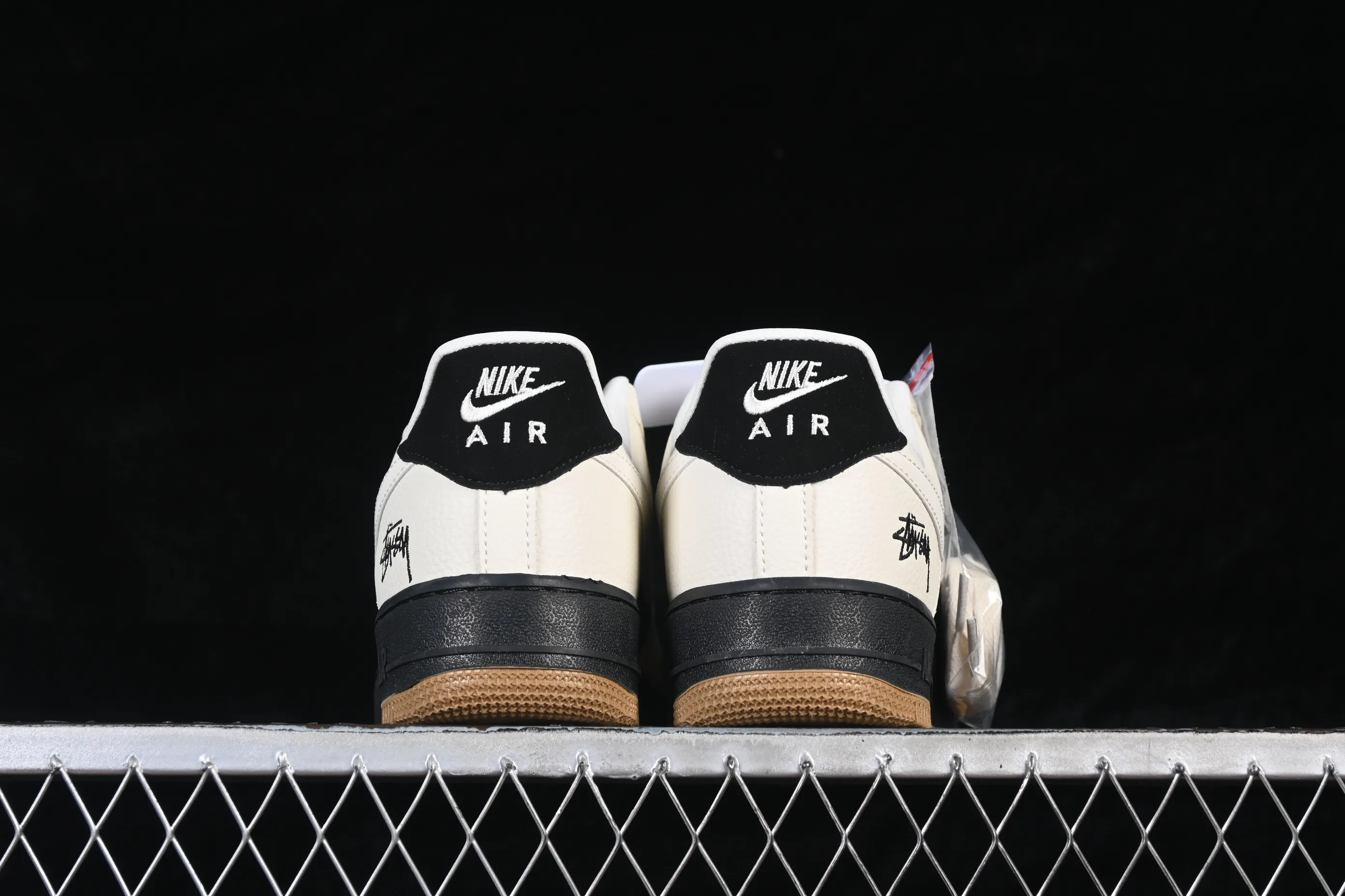 All Categories Nk Air Force 1 Air Force Series Nk Air Force 1 Low Air Force Low Nike Air Force 1'07 Low Stussy Co-branded Double Beige Black Brown Air Force 1 Low-top Casual Shoes LD1999-006